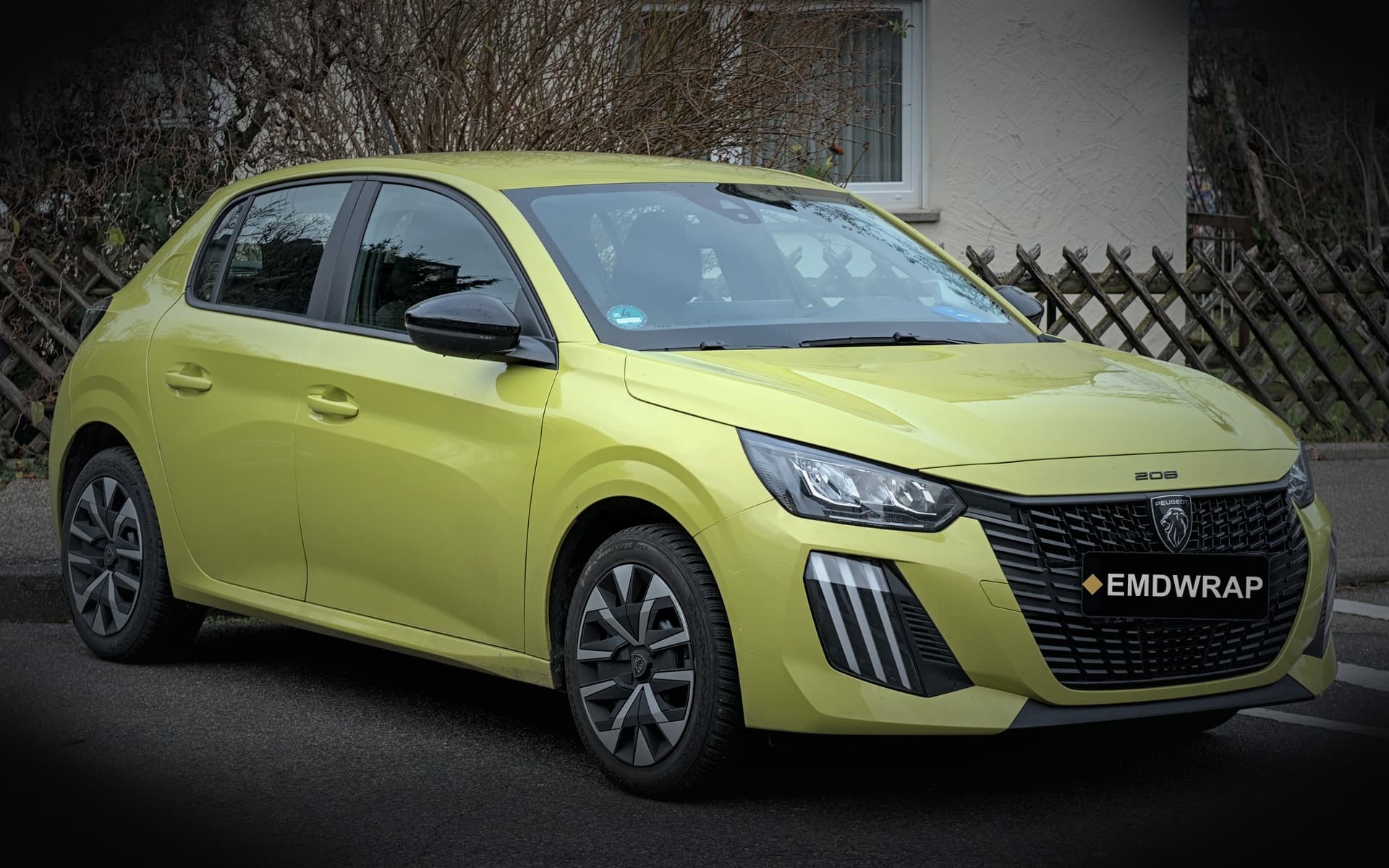 Peugeot 208 GT saten mat stealth PPF kaplama dönüşümü